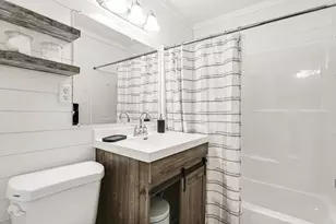 227 W Jersey St, Johnstown, OH 43031 - Photo 5