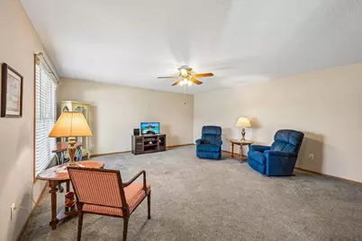 500 Eldon Drive, West Jefferson, OH 43162 - Photo 5