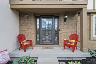3261 Prairie Gardens Ct, Hilliard, OH 43026 - Photo 5