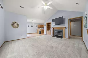 1291 Stratford Ct, Circleville, OH 43113 - Photo 9