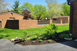 135 Glen Cir, Worthington, OH 43085 - Photo 15