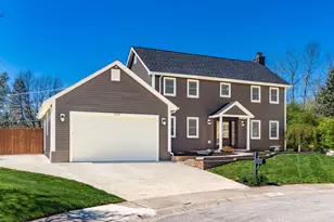 3479 Greenbank Ct, Columbus, OH 43221 - Photo 3