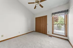 2617 Vi-Lilly Cir W, Grove City, OH 43123 - Photo 19
