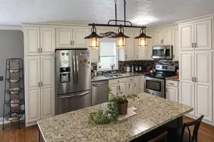 8305 Hayesville Rd, Kingston, OH 45644 - Photo 15