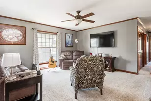 821 Stewart Ave, Cambridge, OH 43725 - Photo 7