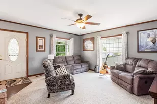 821 Stewart Ave, Cambridge, OH 43725 - Photo 5