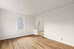 989 Davis Ave, Newark, OH 43055 - Photo 3