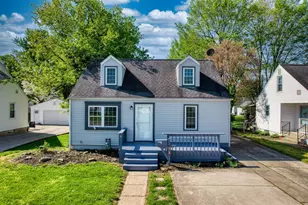 989 Davis Ave, Newark, OH 43055 - Photo 1