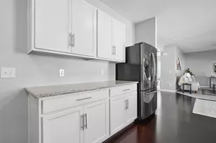 4945 Farview Rd, Columbus, OH 43231 - Photo 7
