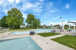 4945 Farview Rd, Columbus, OH 43231 - Photo 45