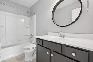 4945 Farview Rd, Columbus, OH 43231 - Photo 21