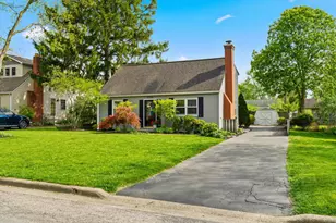 2255 Cranford Rd, Upper Arlington, OH 43221 - Photo 3