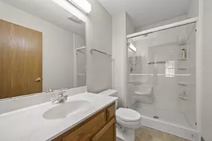 8565 Victoria Meadow Ln, Reynoldsburg, OH 43068 - Photo 17
