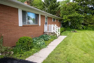 321 State St, Edison, OH 43320 - Photo 5