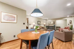 445 Fairlawn Dr, Columbus, OH 43214 - Photo 13