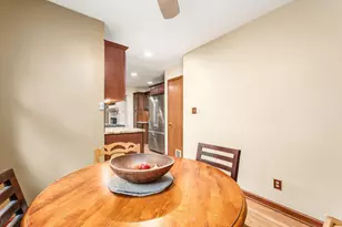 445 Fairlawn Dr, Columbus, OH 43214 - Photo 23