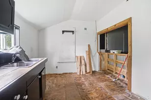 517 Broadway St, Springfield, OH 45504 - Photo 11