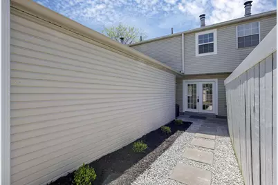 4940 Kristie Falls #C, Columbus, OH 43221 - Photo 25