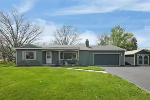 2318 Pawnee Dr, London, OH 43140 - Photo 1