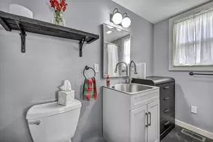145 S 7th St, Zanesville, OH 43701 - Photo 23