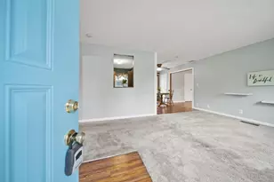 7349 Victoria Ct, Reynoldsburg, OH 43068 - Photo 9