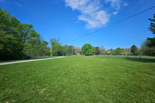 1270 Carriage Rd, Powell, OH 43065 - Photo 5