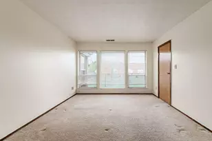 105 E Ticonderoga Dr, Westerville, OH 43081 - Photo 25