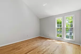 2080 MacKenzie Dr, Upper Arlington, OH 43220 - Photo 21
