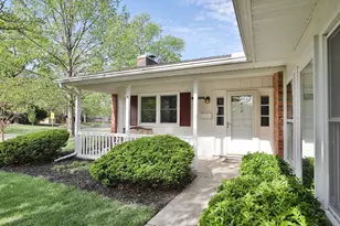 418 Pittsfield Dr, Worthington, OH 43085 - Photo 7