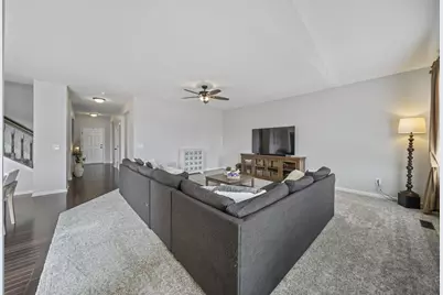 204 Honey Locust Lane, Commercial Point, OH 43116 - Photo 11