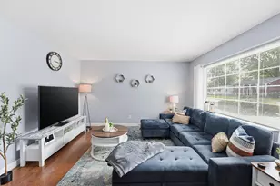 440 Deerwood Ave E, Columbus, OH 43230 - Photo 9