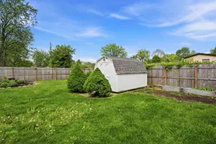 440 Deerwood Ave E, Columbus, OH 43230 - Photo 43