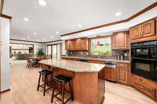 8867 Belisle Ct, Dublin, OH 43017 - Photo 9