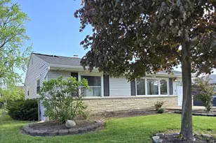2642 Kingston Ave, Grove City, OH 43123 - Photo 1