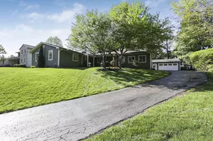49 Alberry Dr, Granville, OH 43023 - Photo 3