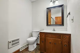 332 Kelly Cir, Zanesville, OH 43701 - Photo 17