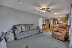 4117 Wintertime Dr, Columbus, OH 43207 - Photo 5