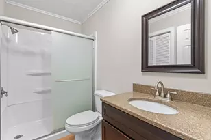 3698 Earl Ave, Columbus, OH 43219 - Photo 17