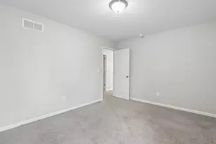 1124 Ayrshire Dr, Columbus, OH 43207 - Photo 25