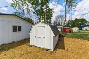 56 Fernhill Ave, Columbus, OH 43228 - Photo 33