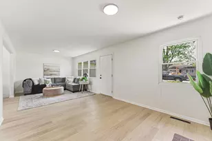 56 Fernhill Ave, Columbus, OH 43228 - Photo 9