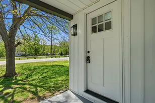 7174 London Groveport Rd, Grove City, OH 43123 - Photo 3