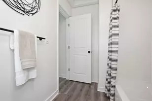 7174 London Groveport Rd, Grove City, OH 43123 - Photo 13