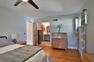 1363 Castleton Rd N, Columbus, OH 43220 - Photo 43