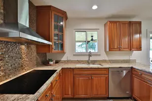 1363 Castleton Rd N, Columbus, OH 43220 - Photo 23