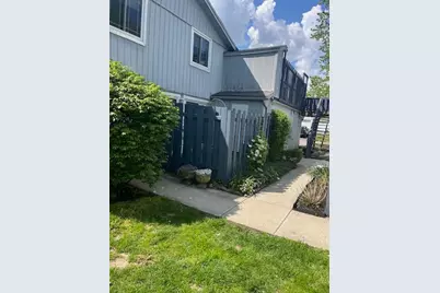 707 Cherry Hollow Road #C, Columbus, OH 43228 - Photo 17