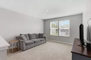27 Hemingway Ave, Ashville, OH 43103 - Photo 19