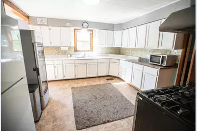 18 S High Street, Glouster, OH 45732 - Photo 21