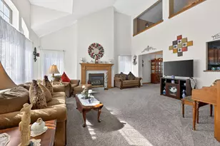 6324 Rossmore Ln, Canal Winchester, OH 43110 - Photo 5