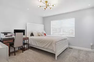 7909 Thornfield Ln, Columbus, OH 43235 - Photo 21